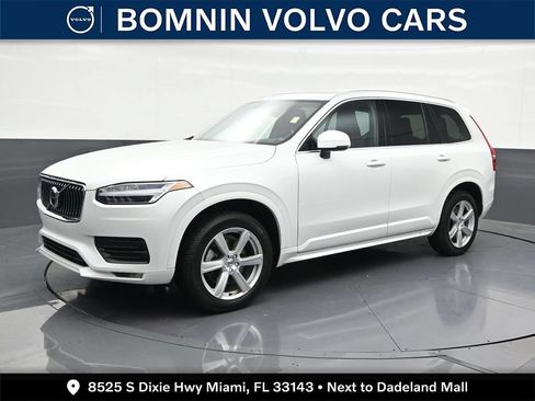 Used 2022 Volvo XC90 T5 Momentum FWD image 1