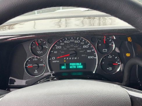 New 2025 GMC Savana 2500 Extended w/ Driver Convenience Package image 19