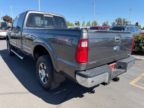 Used 2016 Ford F250 Lariat w/ Lariat Interior Package AWD/4WD image 6