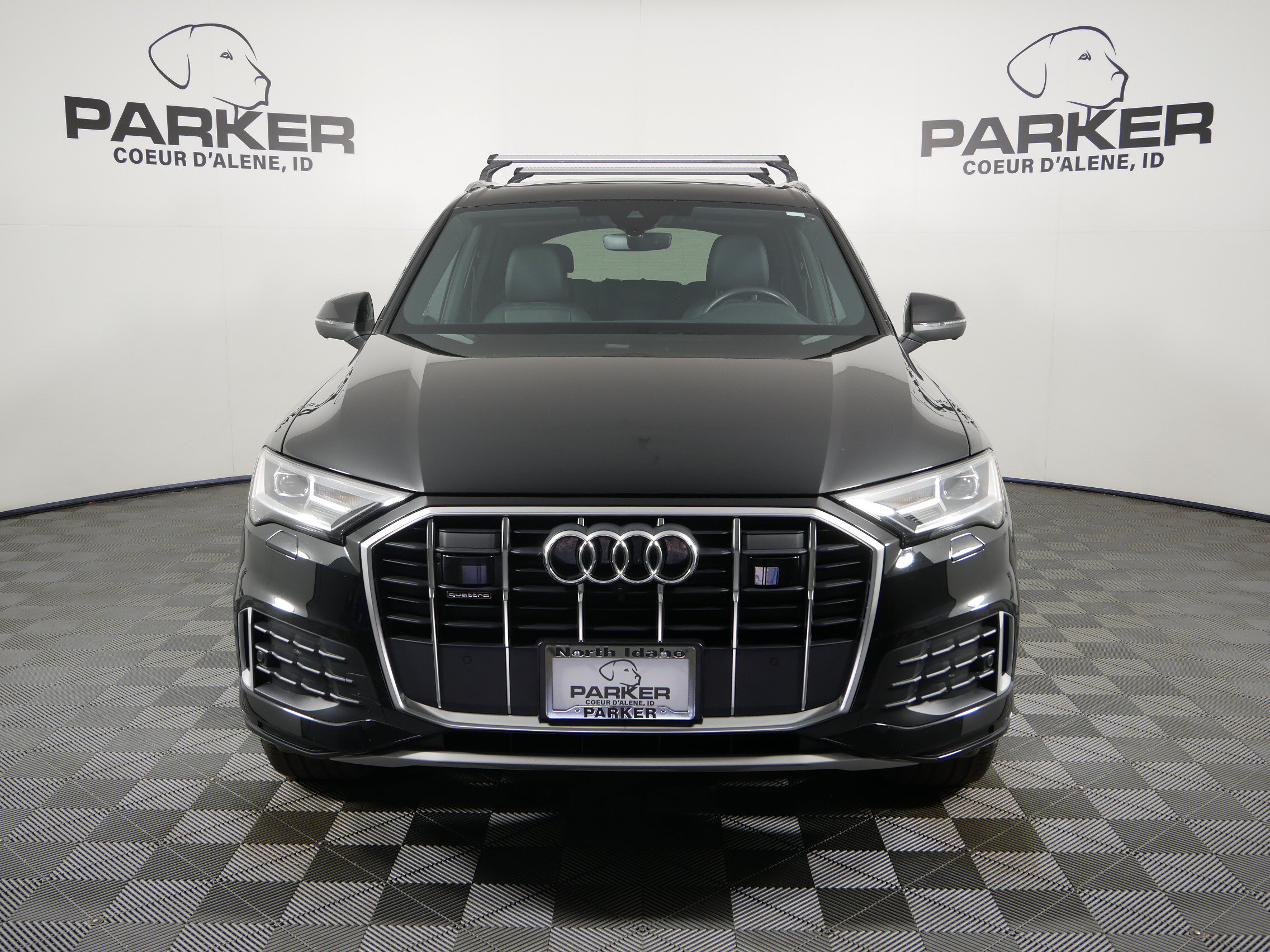 Used 2023 Audi Q7 2.0T Premium w/ Convenience Package AWD/4WD image 3