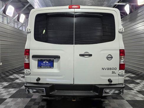 Used 2018 Nissan NV 3500 SL image 6