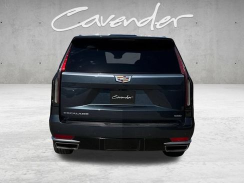 Used 2021 Cadillac Escalade Premium Luxury Platinum RWD image 15