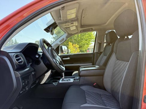 Used 2018 Toyota Tundra SR5 image 4