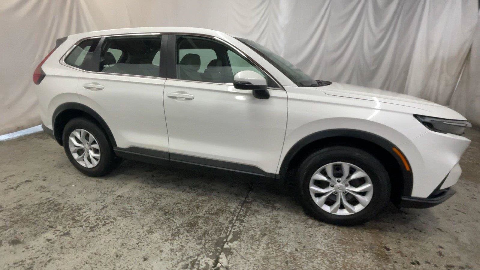 Used 2024 Honda CR-V LX image 4