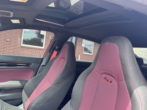 Used 2025 Honda Civic Si image 15