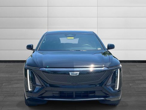 Used 2024 Cadillac Lyriq Sport RWD image 8