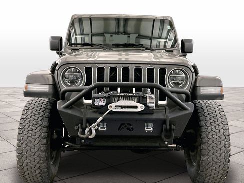 Used 2020 Jeep Gladiator Overland w/ LED Lighting Group image 4