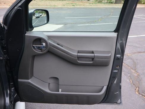 Used 2011 Nissan Xterra S w/ 4X4 Value Package image 26