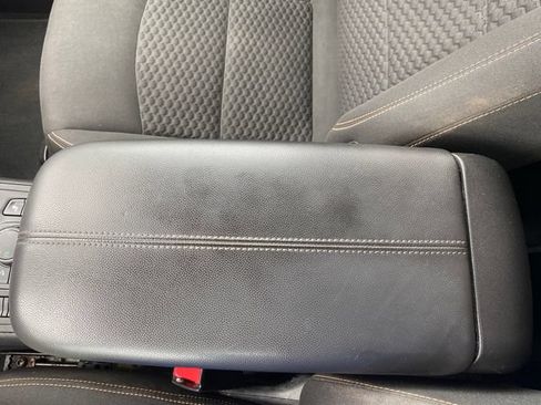 Used 2021 GMC Terrain SLE w/ Driver Convenience Package FWD image 23