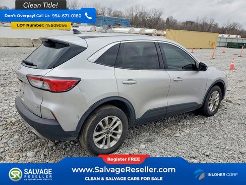 Used 2020 Ford Escape SE image 4