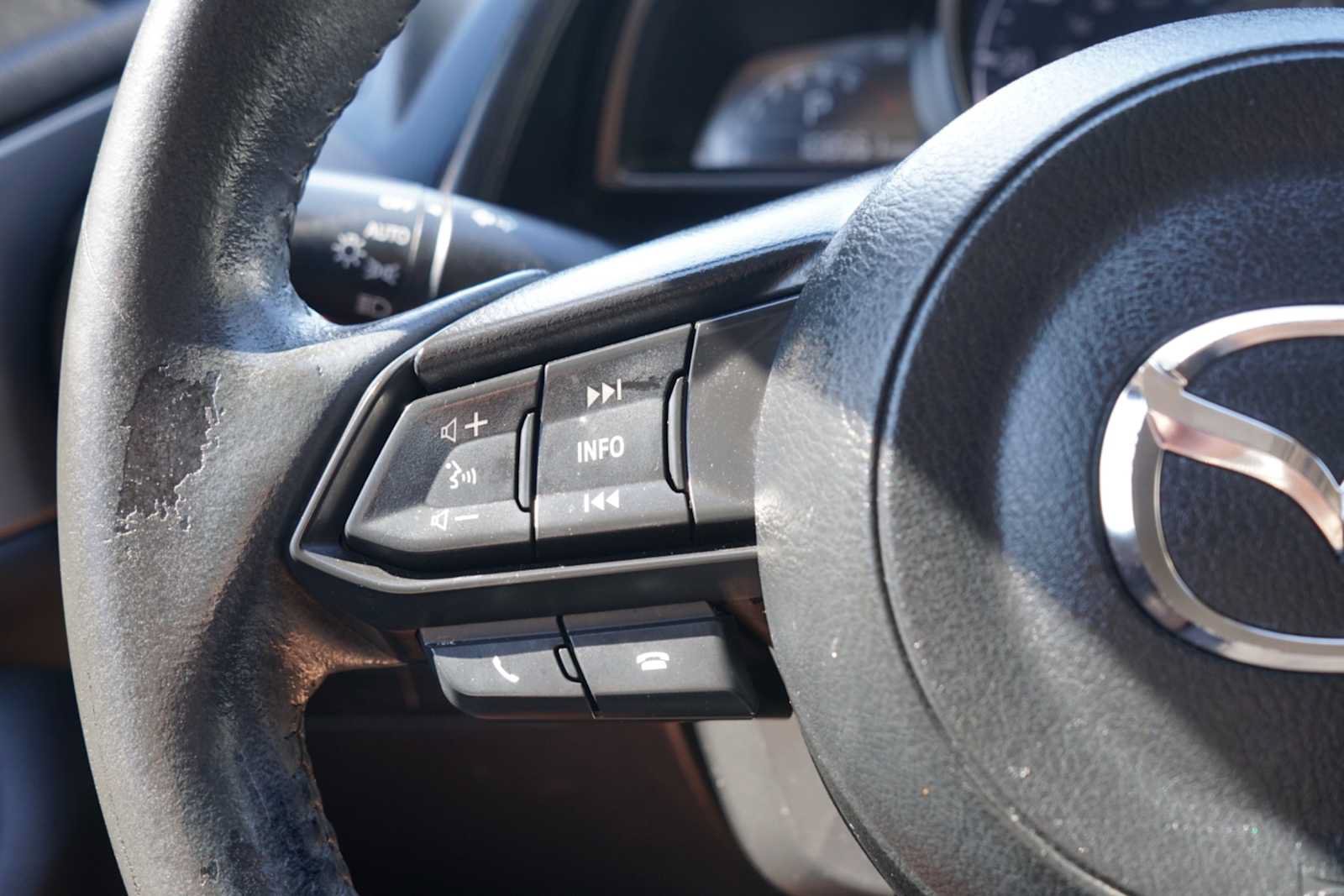 Used 2018 MAZDA CX-3 Touring FWD image 14