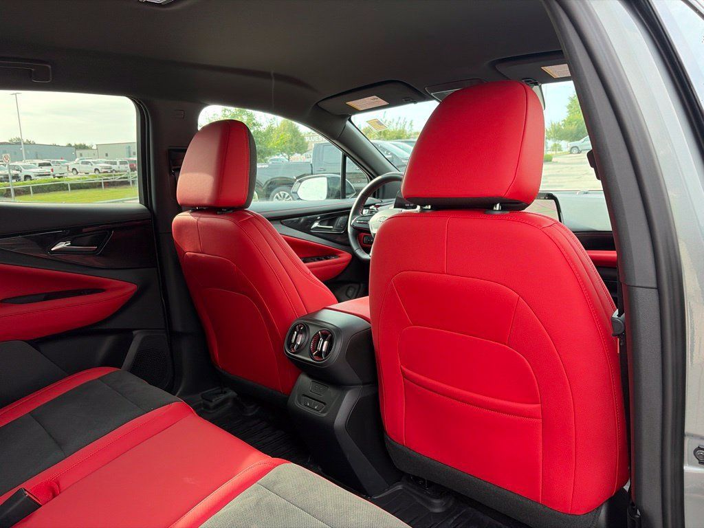Used 2024 Chevrolet Blazer EV RS AWD/4WD image 33