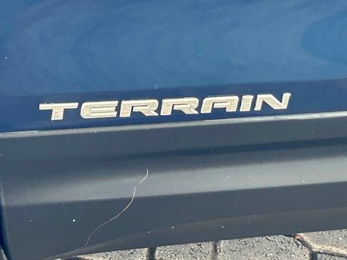 Used 2020 GMC Terrain SLT w/ Preferred Package FWD image 18