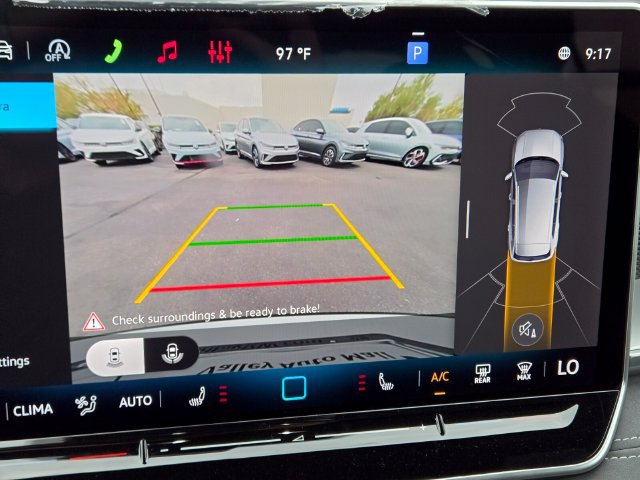 New 2026 Volkswagen Tiguan SE R-Line FWD image 13