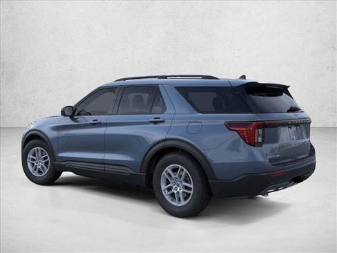 New 2026 Ford Explorer Active w/ Active Comfort Package RWD image 4