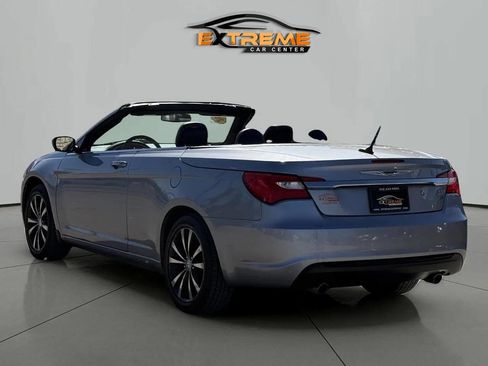 Used 2013 Chrysler 200 S FWD image 5