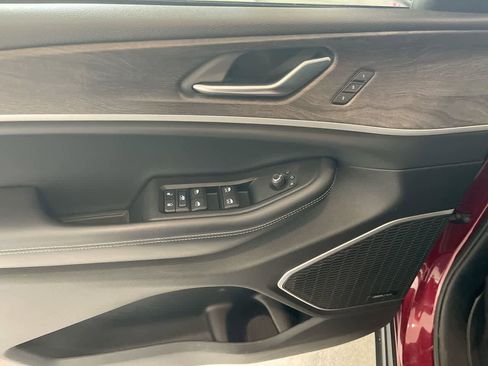 Used 2021 Jeep Grand Cherokee L Limited w/ Trailer Tow Group (B) image 13