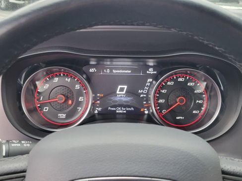 Used 2023 Dodge Charger R/T w/ Plus Group RWD image 7