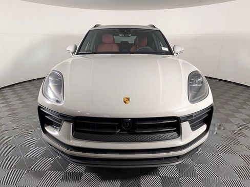 New 2026 Porsche Macan AWD/4WD image 10
