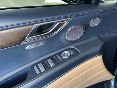 Used 2022 Genesis GV80 3.5T w/ Advanced Package 06 image 19