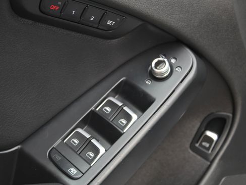 Used 2013 Audi A4 Premium Plus image 23