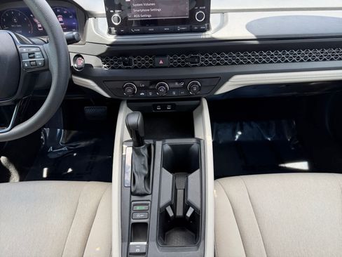 Used 2024 Honda Accord LX image 15
