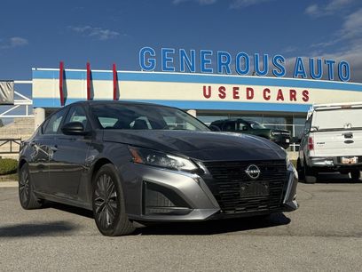 Used 2024 Nissan Altima 2.5 SV