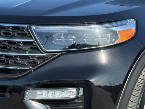 Certified 2023 Ford Explorer XLT w/ Equipment Group 202A image 27