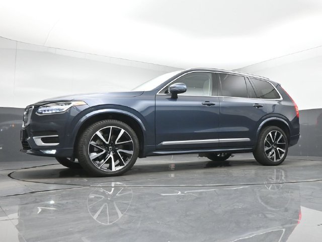 Used 2024 Volvo XC90 B6 Ultimate w/ Protection Package Premier AWD/4WD image 13