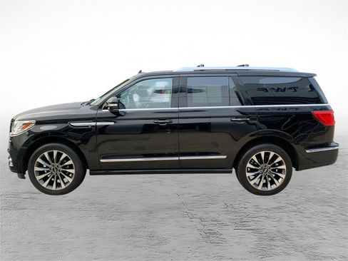 Used 2021 Lincoln Navigator Reserve w/ Luxury Package AWD/4WD image 5