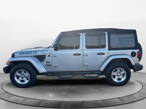 Used 2021 Jeep Wrangler Unlimited Sport AWD/4WD image 8