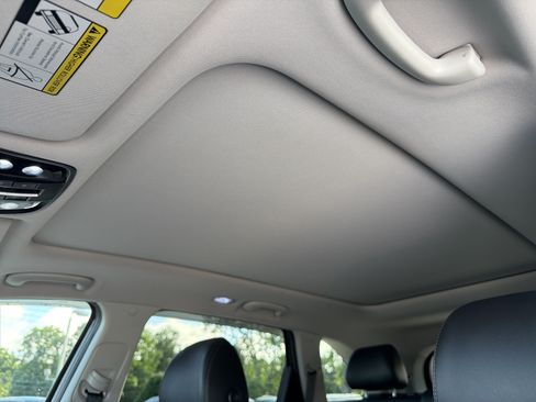 Used 2020 Kia Sorento EX FWD image 33