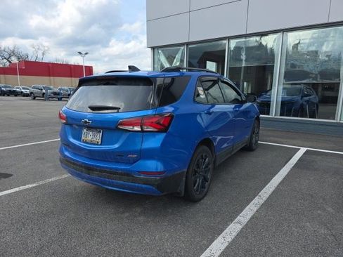 Used 2024 Chevrolet Equinox RS w/ RS Leather Package image 3