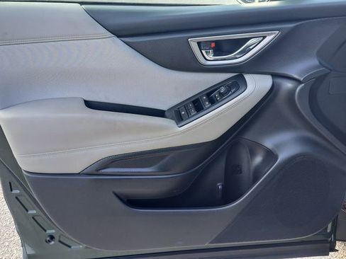 Used 2023 Subaru Forester Premium image 10