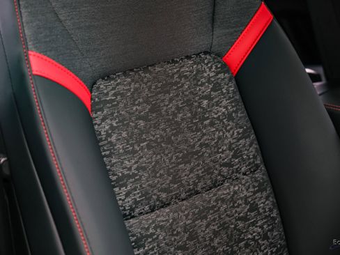 Used 2024 Chevrolet Colorado Z71 w/ Z71 Convenience Package 2 image 48