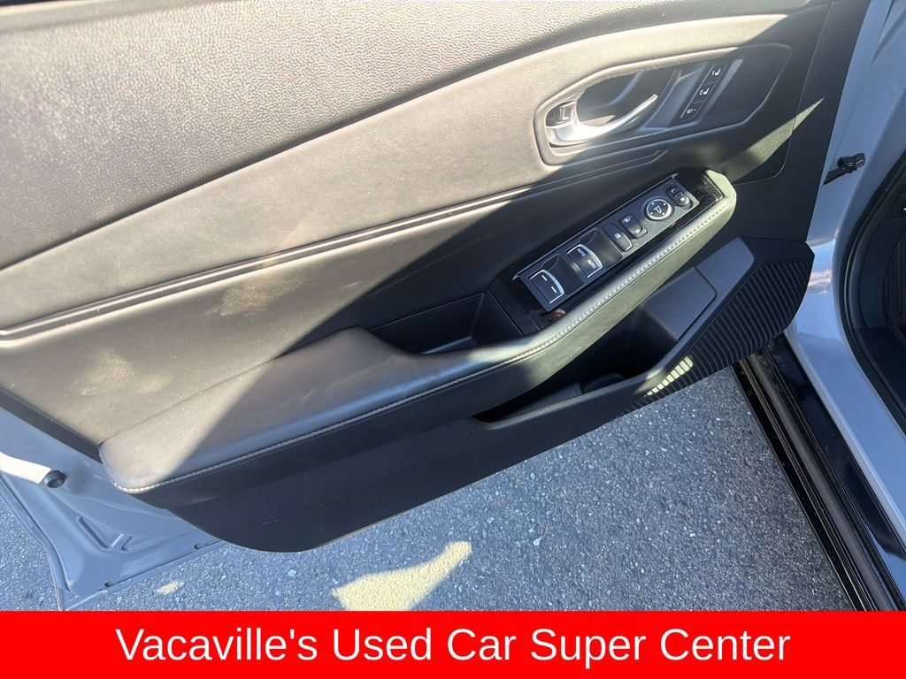 Used 2025 Honda Accord Touring image 10