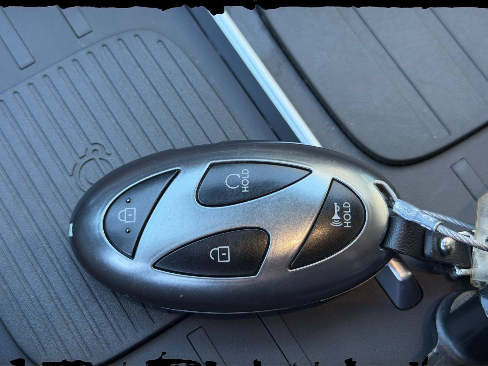 Used 2026 Hyundai Santa Fe SEL FWD image 25
