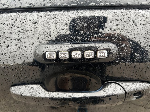 Used 2012 Ford Edge Sport w/ Driver Entry Pkg AWD/4WD image 23
