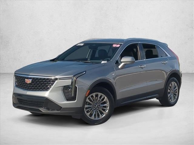 Used 2025 Cadillac XT4 Premium Luxury FWD image 1
