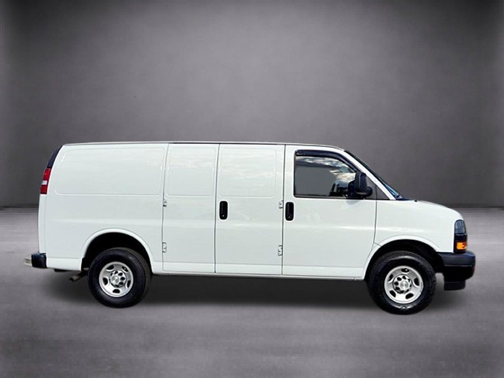 Used 2023 Chevrolet Express 2500 w/ Driver Convenience Package RWD image 3