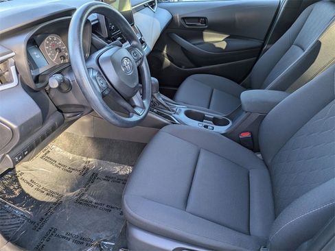Used 2025 Toyota Corolla LE image 24