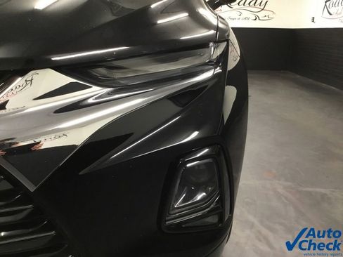 Used 2019 Chevrolet Blazer Premier w/ Sun and Wheels Package AWD/4WD image 17