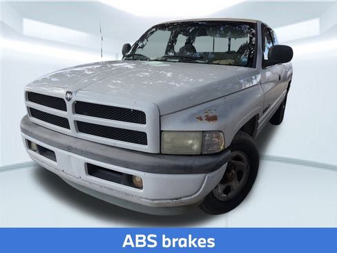Used 1998 Dodge Ram 1500 Truck Laramie image 2