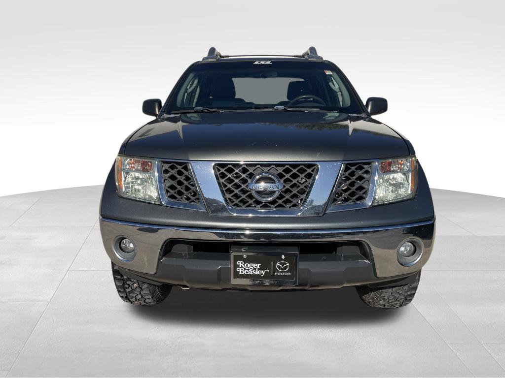 Used 2008 Nissan Frontier NISMO w/ Moonroof Pkg RWD image 2