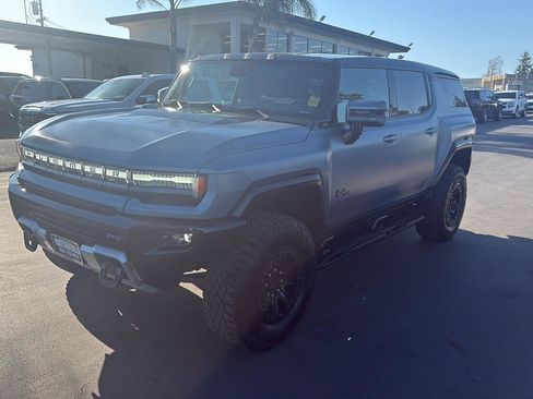 Used 2024 GMC Hummer EV 3X w/ Omega Edition AWD/4WD image 30