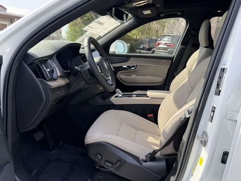 New 2026 Volvo XC90 B6 Plus AWD/4WD image 15