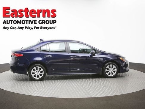 Used 2024 Toyota Corolla LE FWD image 43