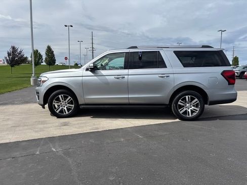 Used 2024 Ford Expedition Max Limited AWD/4WD image 6