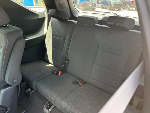 New 2026 Chevrolet Traverse LT w/ Driver Confidence Package FWD image 36