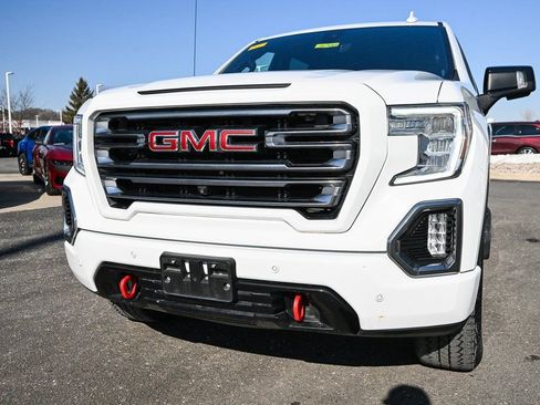 Used 2021 GMC Sierra 1500 AT4 w/ AT4 Premium Package image 11